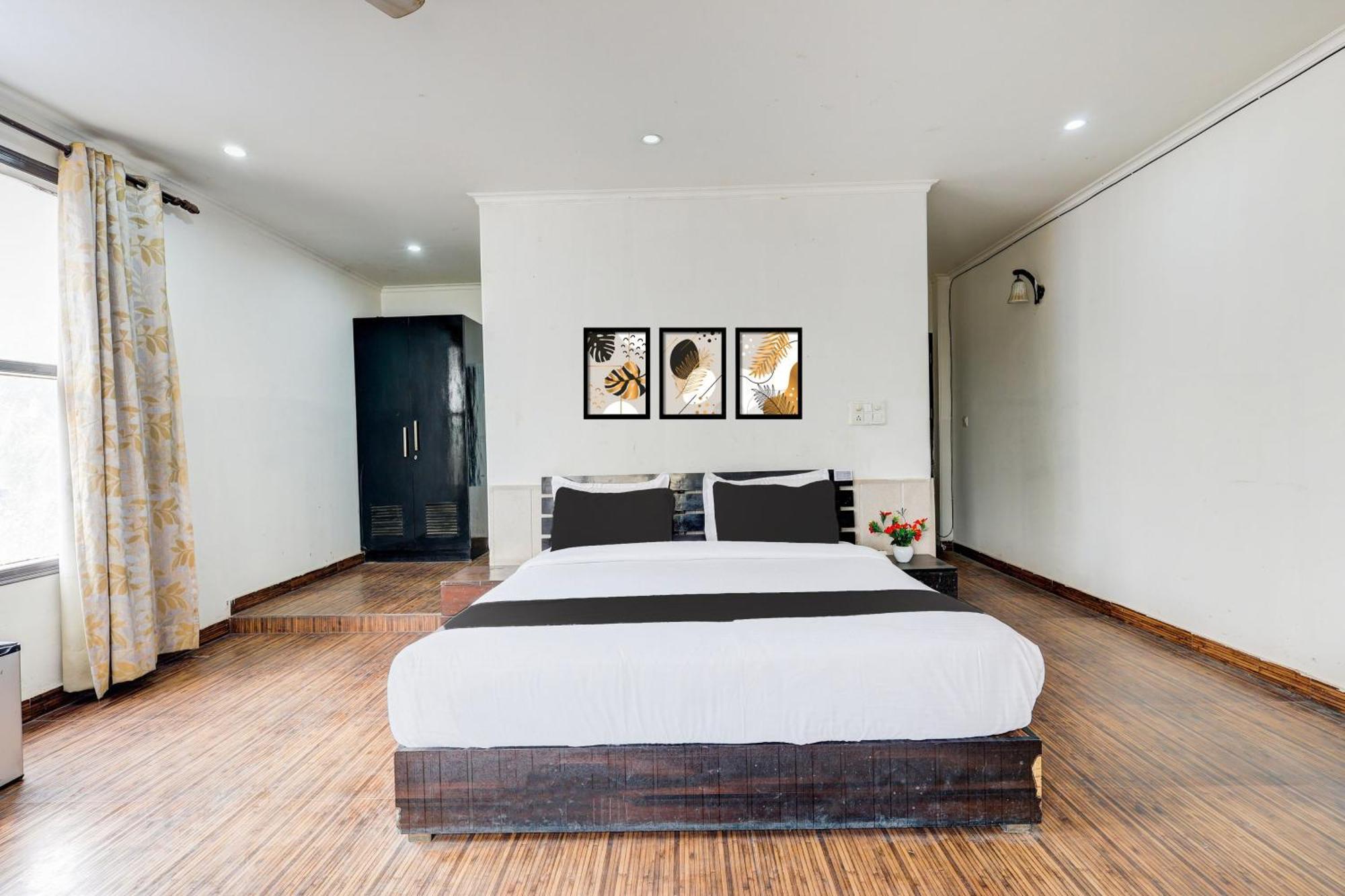 Super Townhouse Sector 38 Gurgaon Near Medanta Hotel ภายนอก รูปภาพ